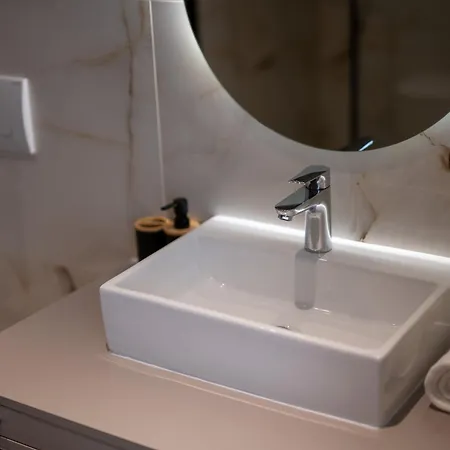 Isola فيلة مورتير